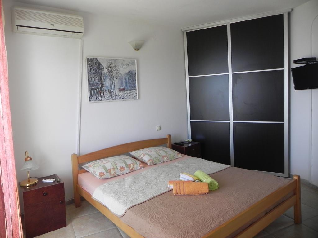 Apartments & Rooms Villa Anastasija อุลซิน ห้อง รูปภาพ