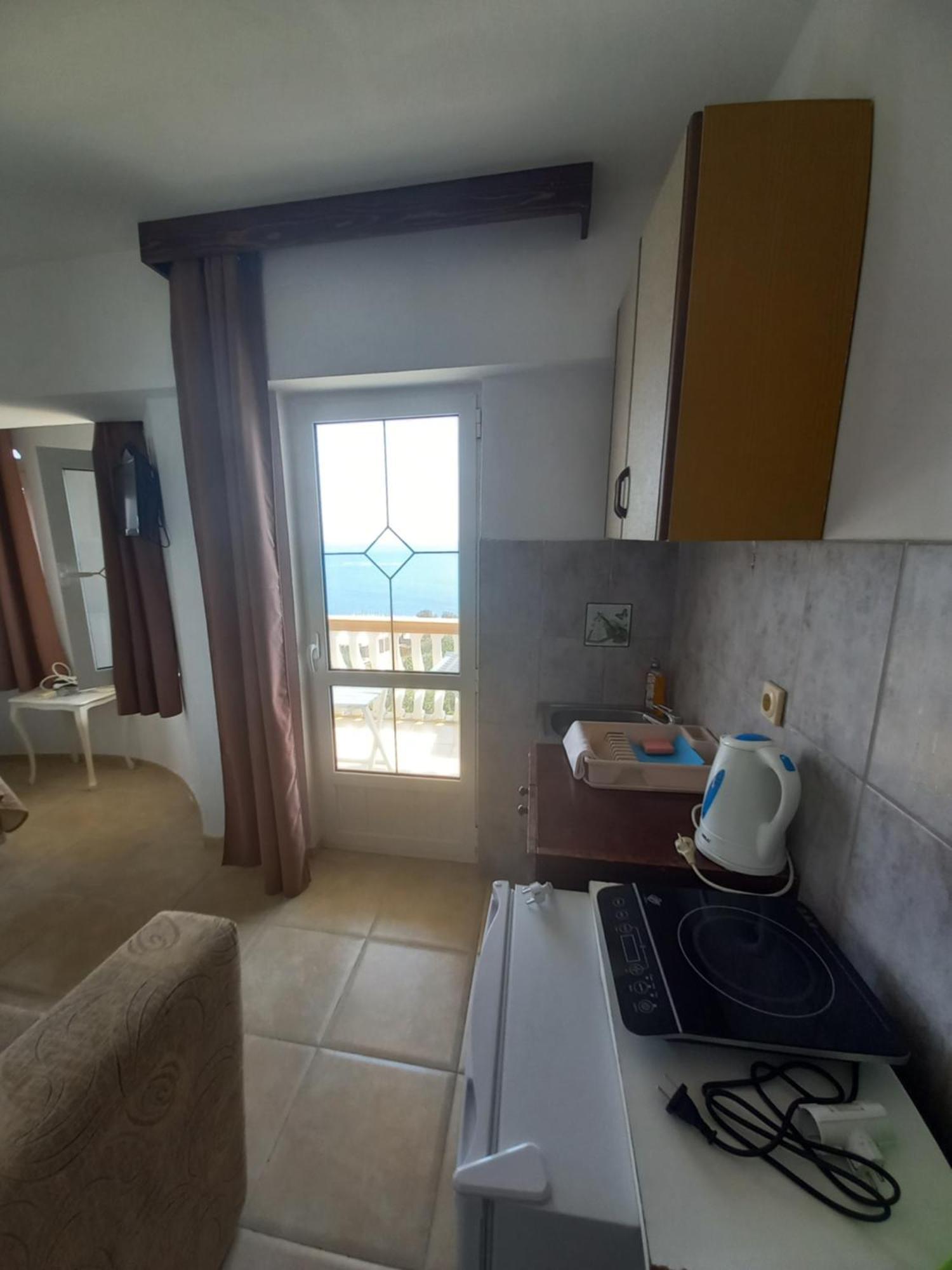Apartments & Rooms Villa Anastasija อุลซิน ภายนอก รูปภาพ