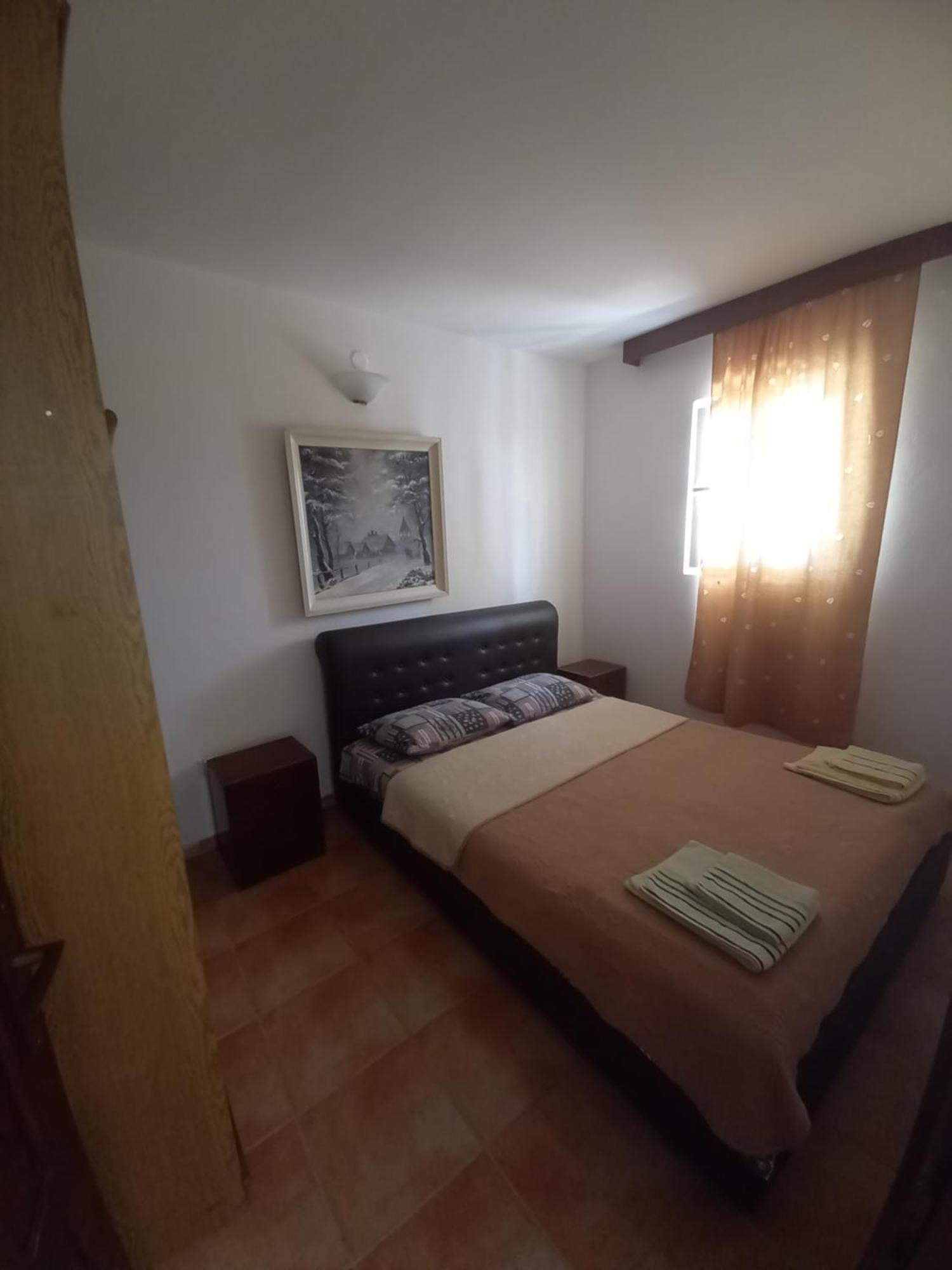 Apartments & Rooms Villa Anastasija อุลซิน ภายนอก รูปภาพ