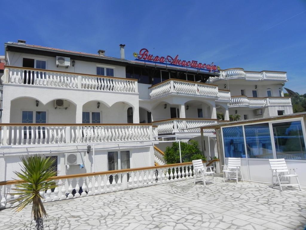 Apartments & Rooms Villa Anastasija อุลซิน ภายนอก รูปภาพ